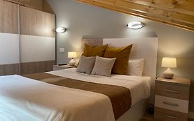 Apartamentos Aranda - Atico Duero