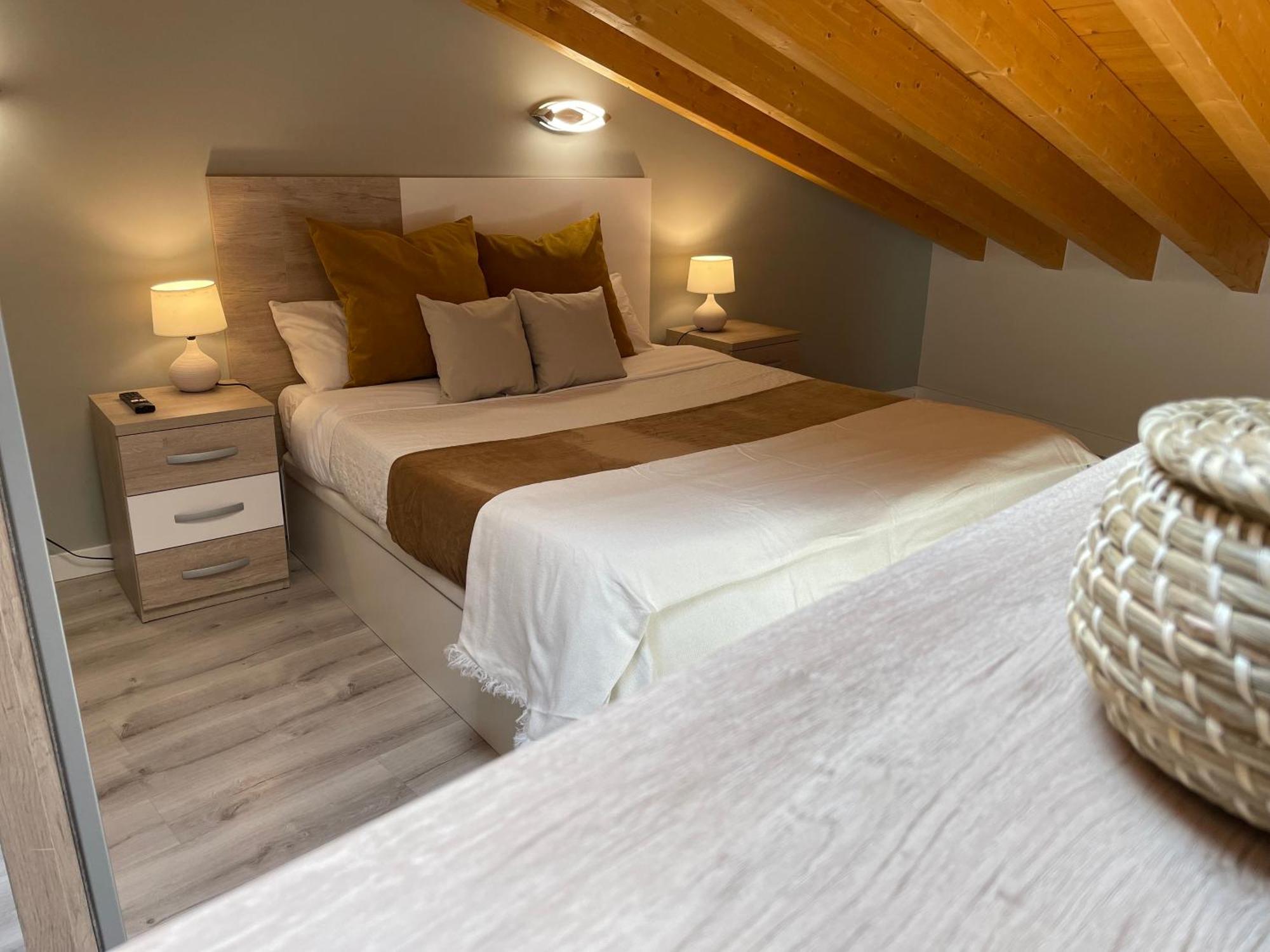 Apartamentos Aranda - Atico Duero Aranda de Duero Extérieur photo