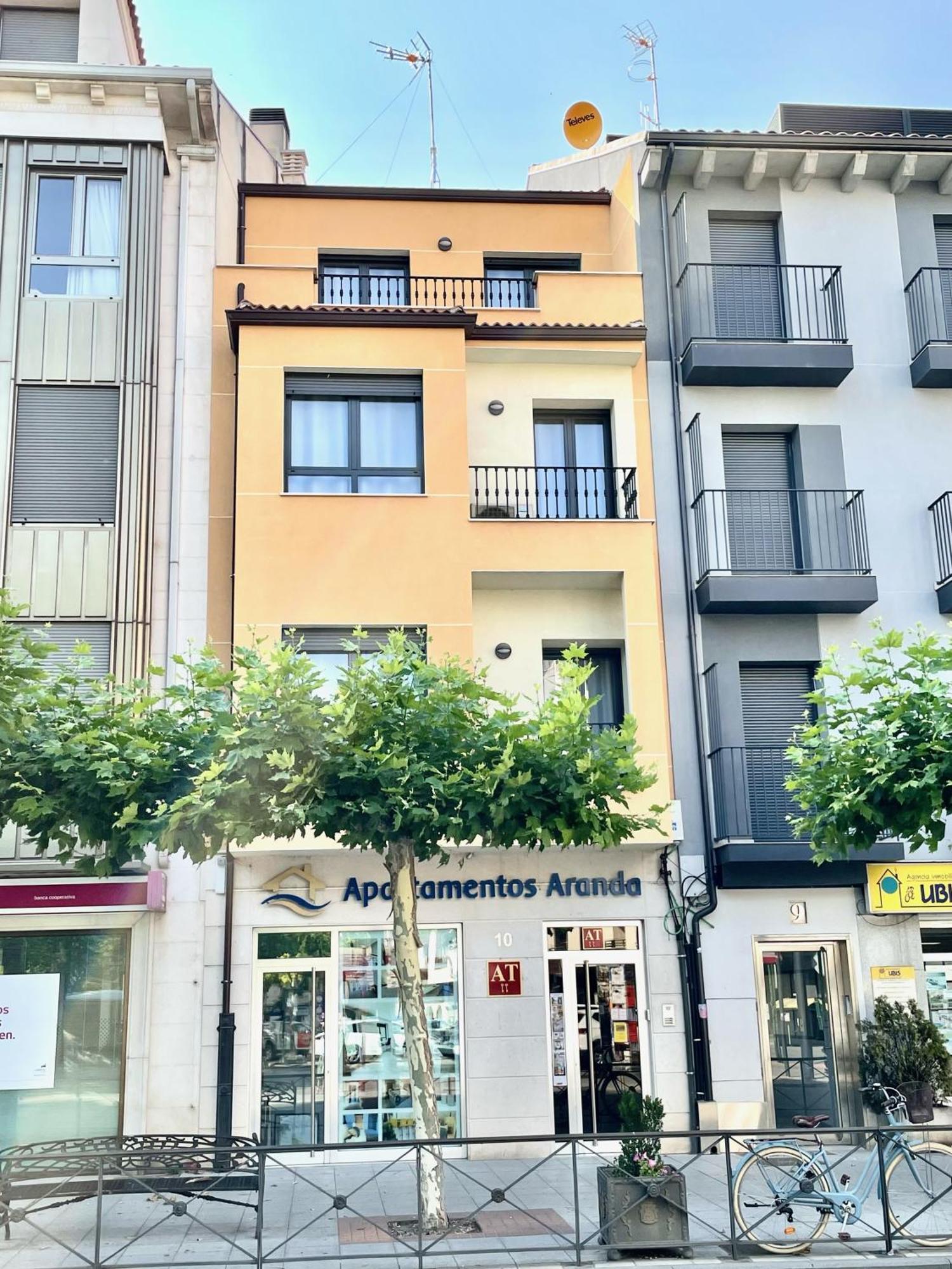 Apartamentos Aranda - Atico Duero Aranda de Duero Extérieur photo