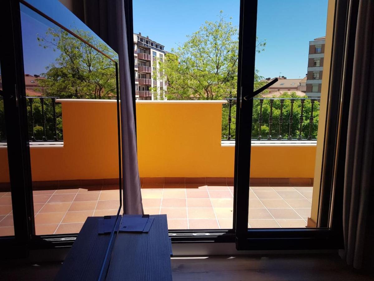 Apartamentos Aranda - Atico Duero Aranda de Duero Extérieur photo